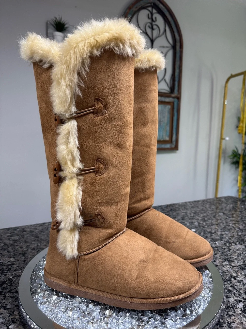 JustFab Chestnut Faux-Fur Trim Tall Winter Boots EUC 10